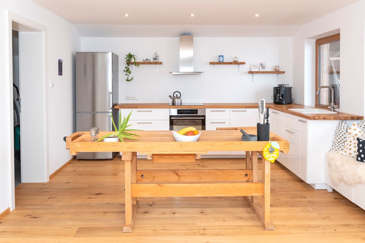 Dining area with alpine atmosphere